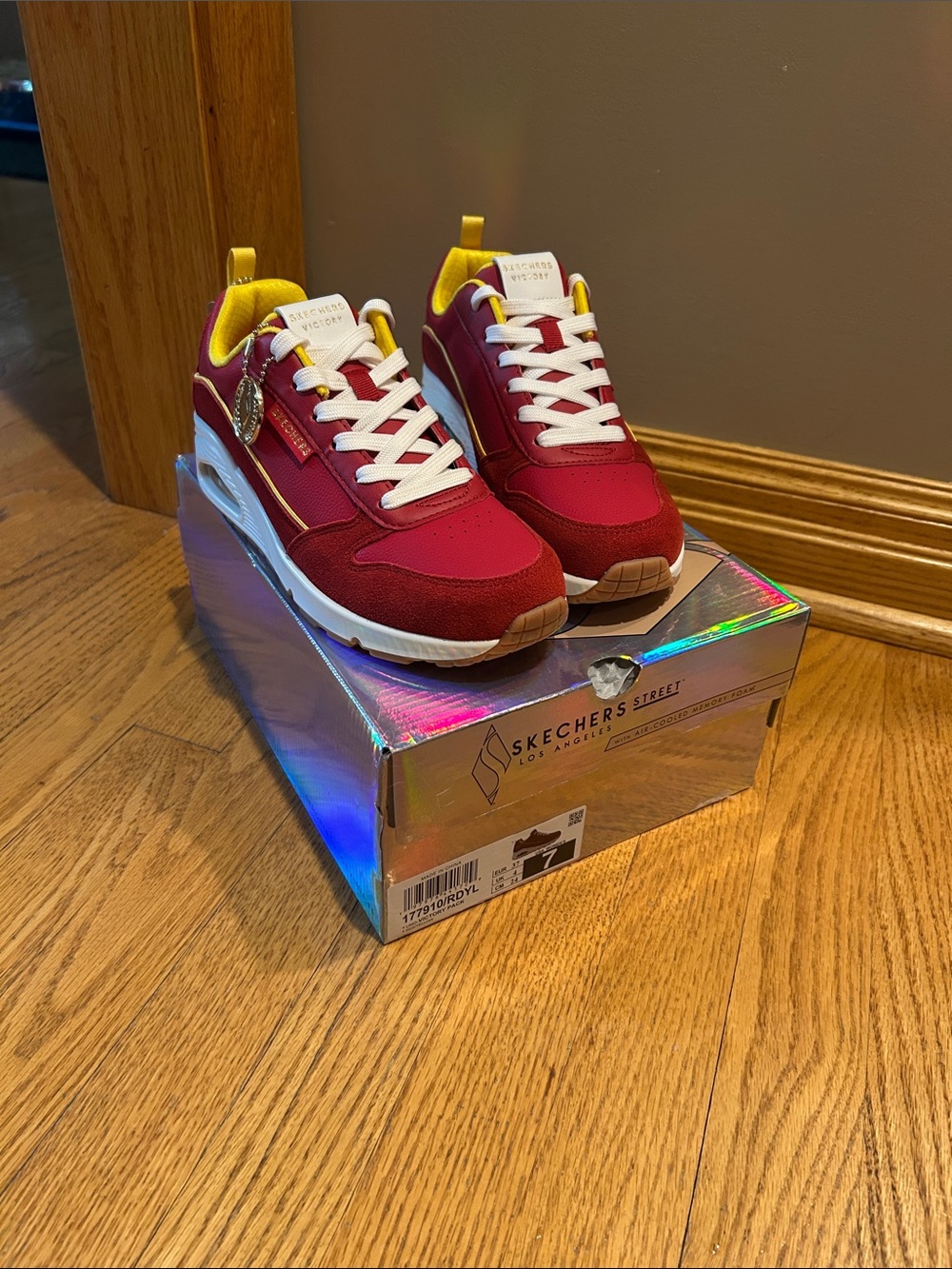 Skechers UNO Sneakers